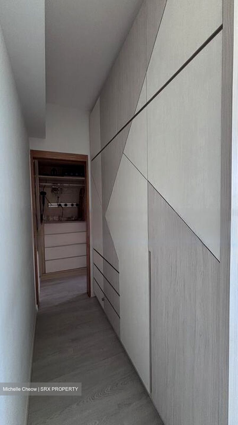 Savannah Condopark (D18), Condominium #454003911